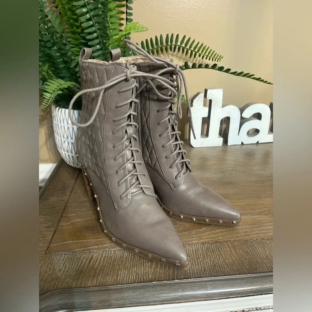 Charles by Charles David Women's Boots DIPLOMAT‎ size 7.5